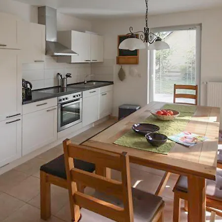 Dom wakacyjny Cozy In Roebel With Sauna